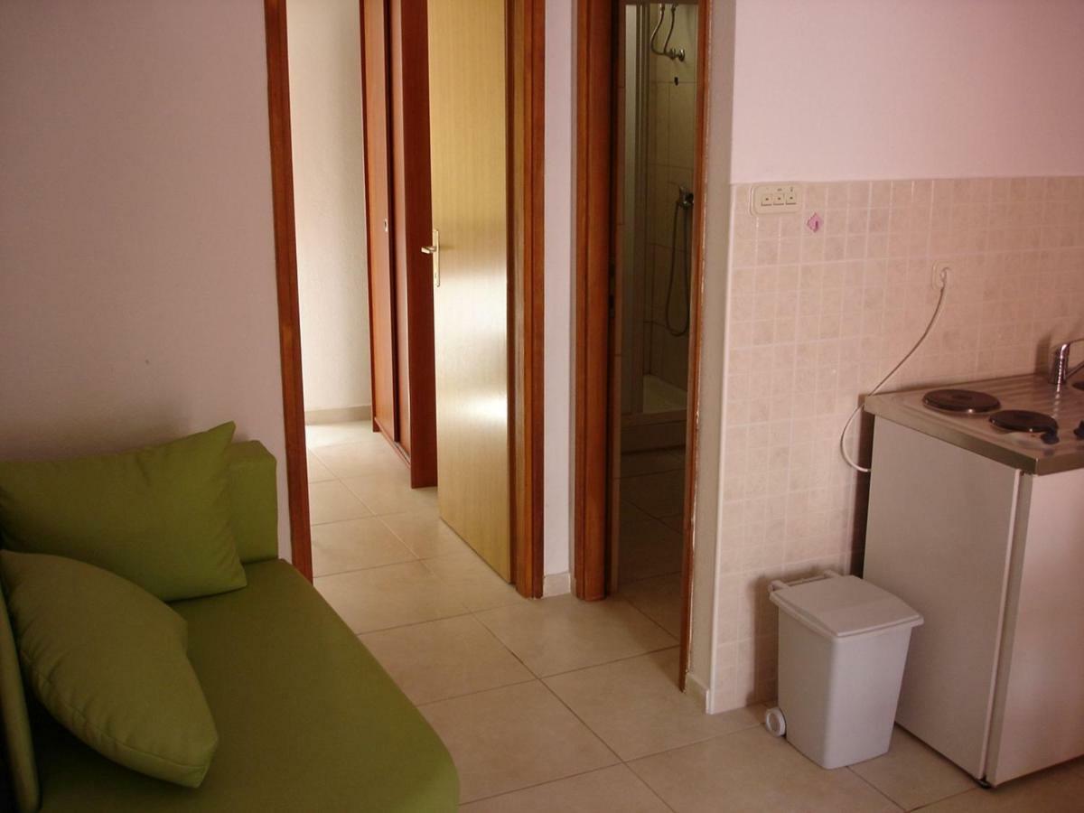 Tutini Dvori Apartment Primosten Exterior photo